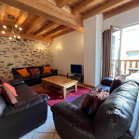 The Stable House Bourg D'Oisans -Bike/Hike/Ski Le Bourg-dʼOisans Exteriör bild