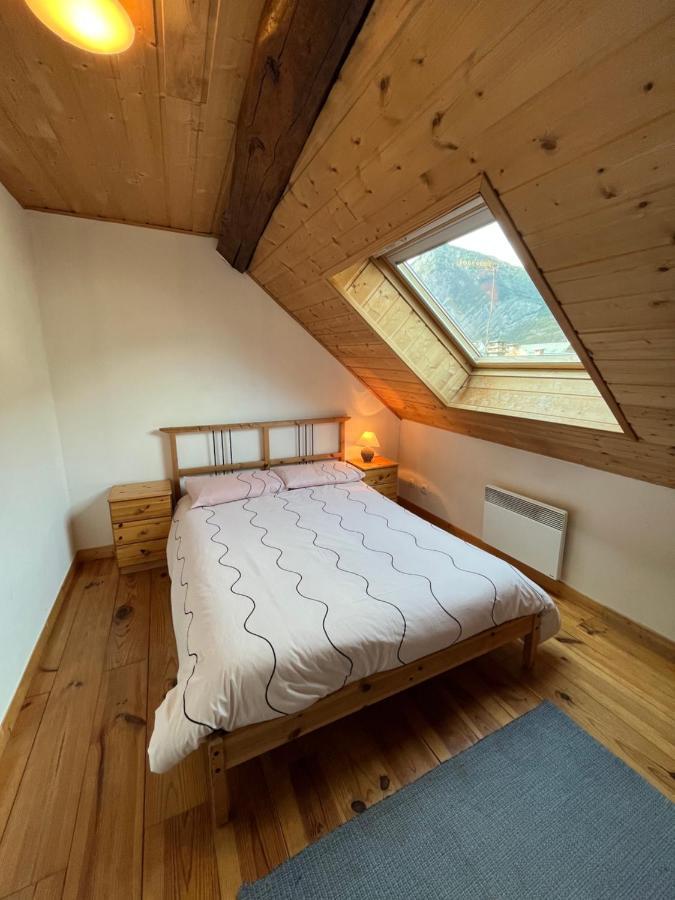 The Stable House Bourg D'Oisans -Bike/Hike/Ski Le Bourg-dʼOisans Exteriör bild