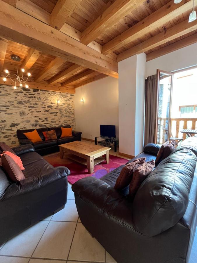 The Stable House Bourg D'Oisans -Bike/Hike/Ski Le Bourg-dʼOisans Exteriör bild