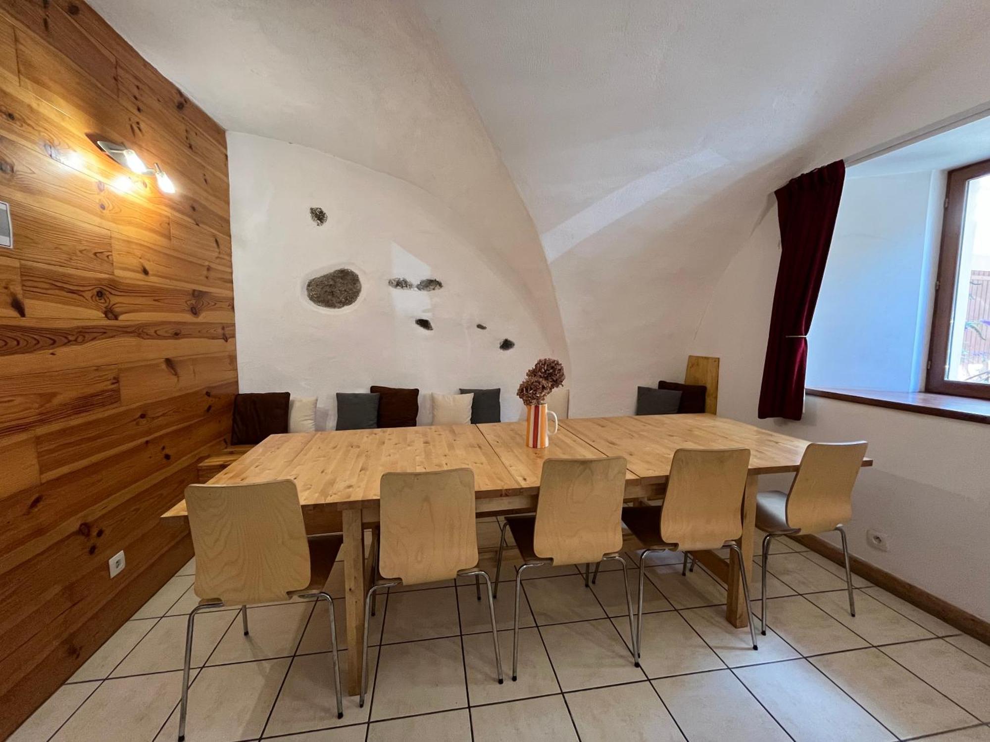 The Stable House Bourg D'Oisans -Bike/Hike/Ski Le Bourg-dʼOisans Exteriör bild